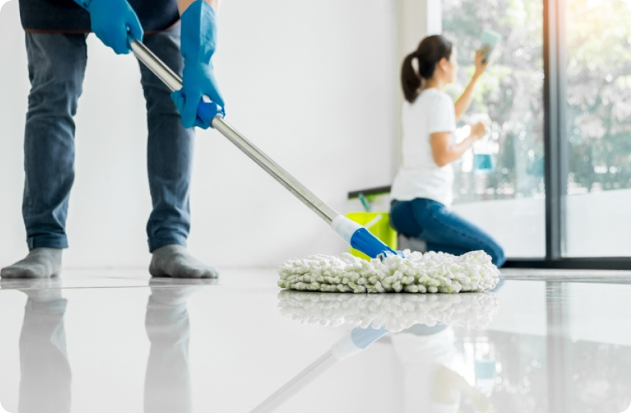 Ciao Bella cleaning professionals at work